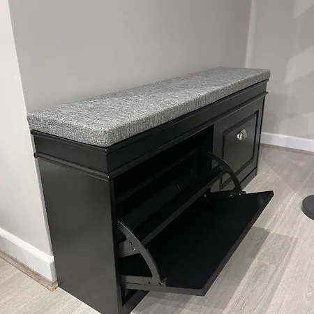 Unique Duplex Free Parking Free Wi-fi 6 Minutes From Leeds Centre דירה לידס