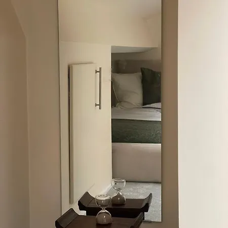 Unique Duplex Free Parking Free Wi-fi 6 Minutes From Leeds Centre * לידס